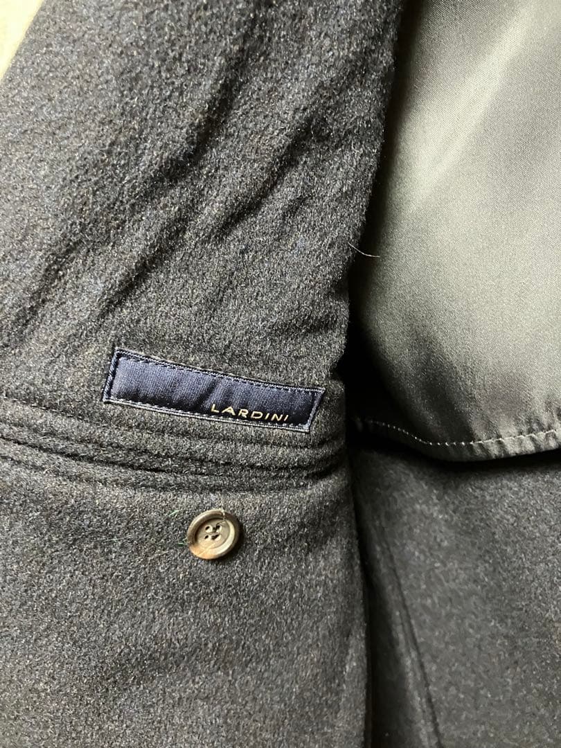 N*n様 美品　LARDINI ラルディーニ　ロロピアーナ　ネイビー チェスター