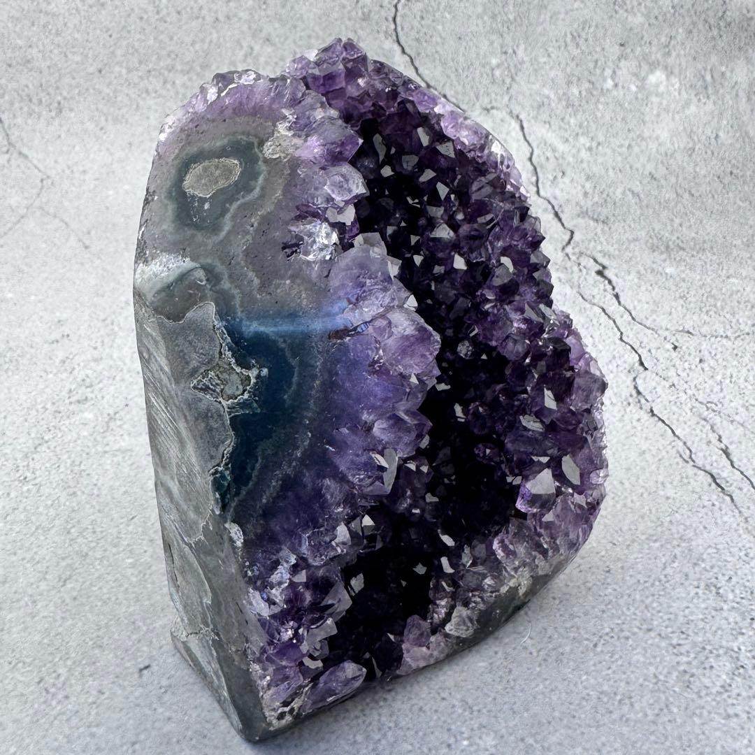 G-96アメジストクラスター ドーム 原石 天然石 パワーストーン　 インテリア