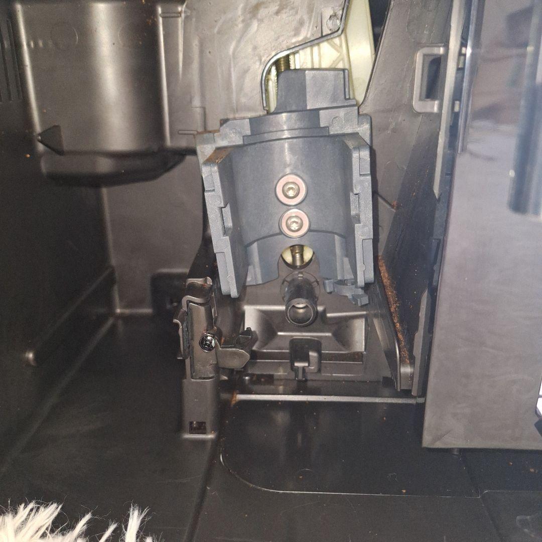 完動品 デロンギ 全自動 エスプレッソマシン マグニフィカ ESAM03110W