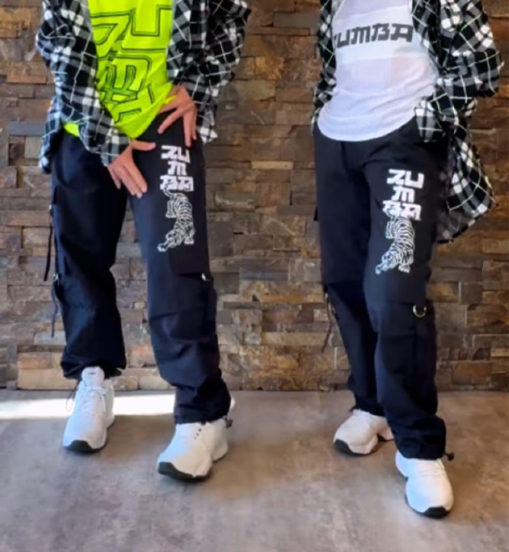 定価¥15,180最新作 正規品ZUMBA 虎柄 カーゴパンツ ズンバウェア