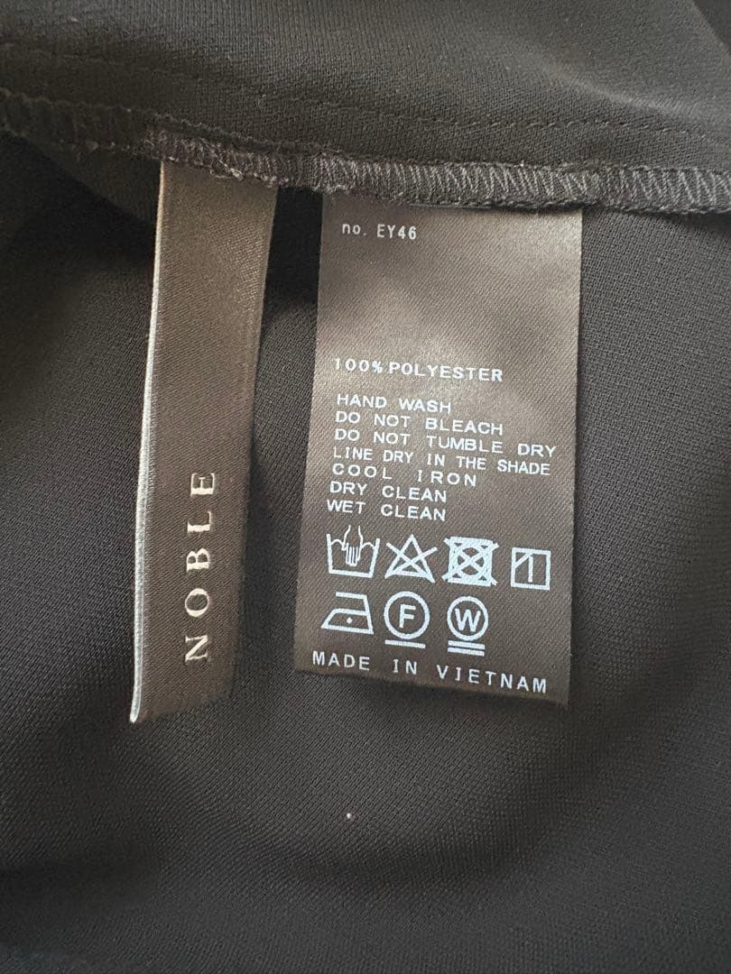 NOBLE ケープフリルブラウス