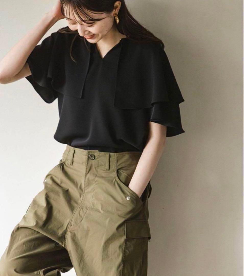 NOBLE ケープフリルブラウス