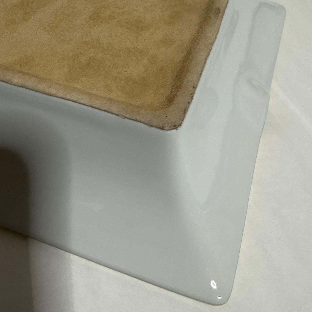 エルメス　HERMES アッシュトレイ　灰皿　皿　24 FLOOJ 陶器