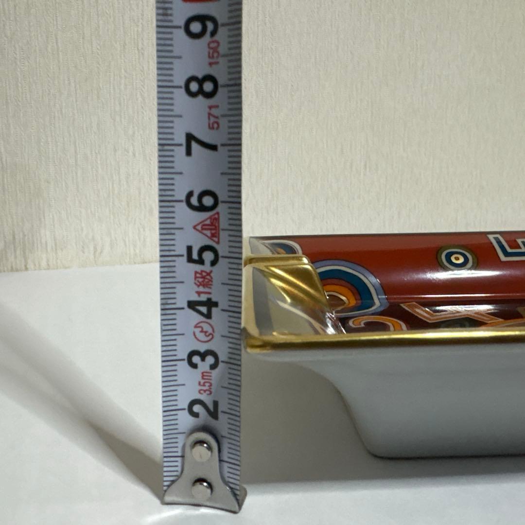 エルメス　HERMES アッシュトレイ　灰皿　皿　24 FLOOJ 陶器