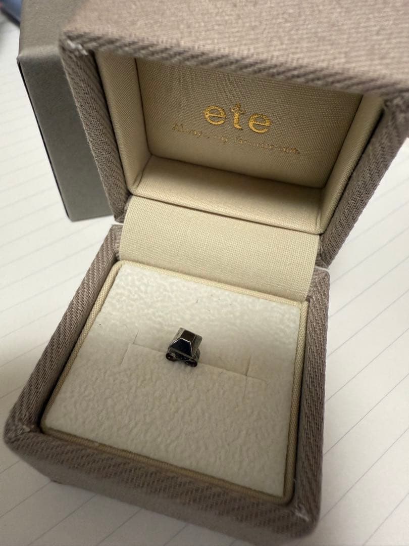 【新品未使用】ete 片耳用ピアス