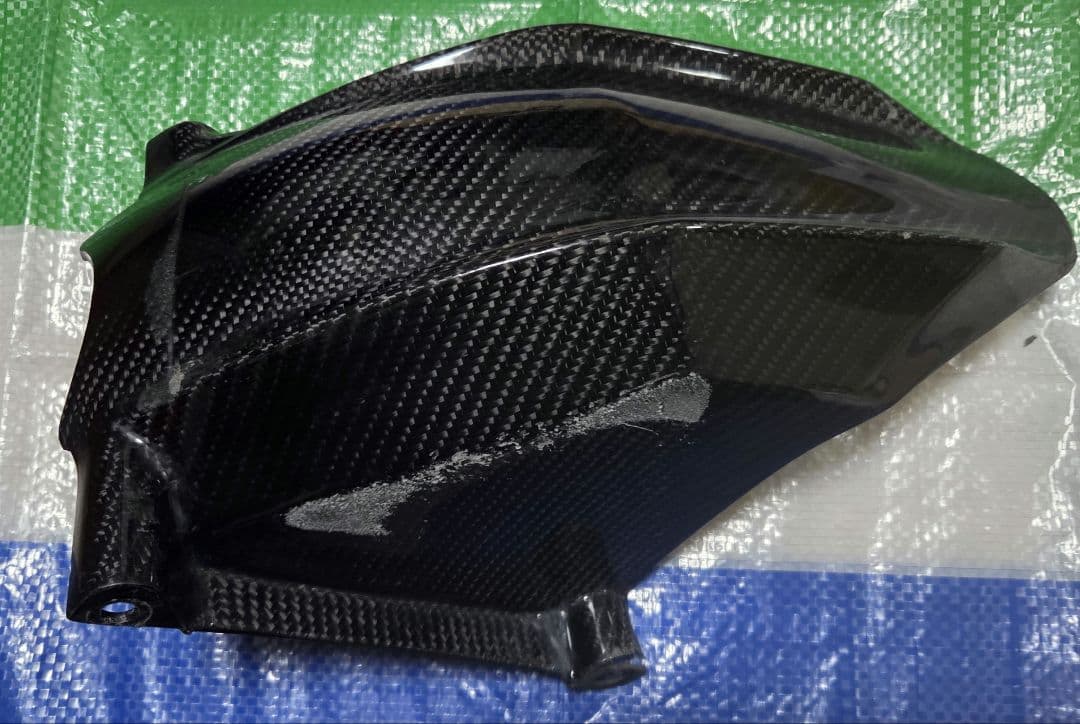 シグナスX 4.5型用カーボンリアフェンダー