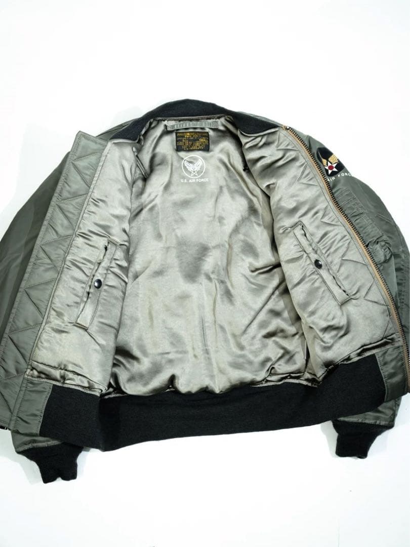 REAL SIMONS MIL-J-8279 初期型MA-1 改良復刻モデル