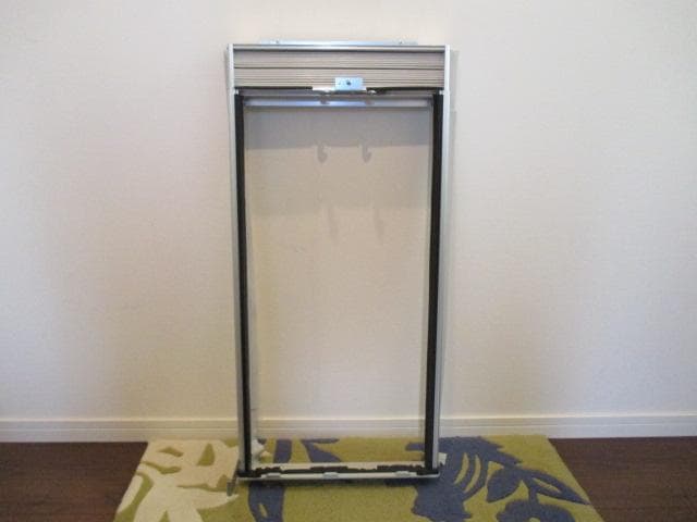 美品　トヨトミ　窓用エアコン　低騒音モデル　TIW-A1624 　2024年製