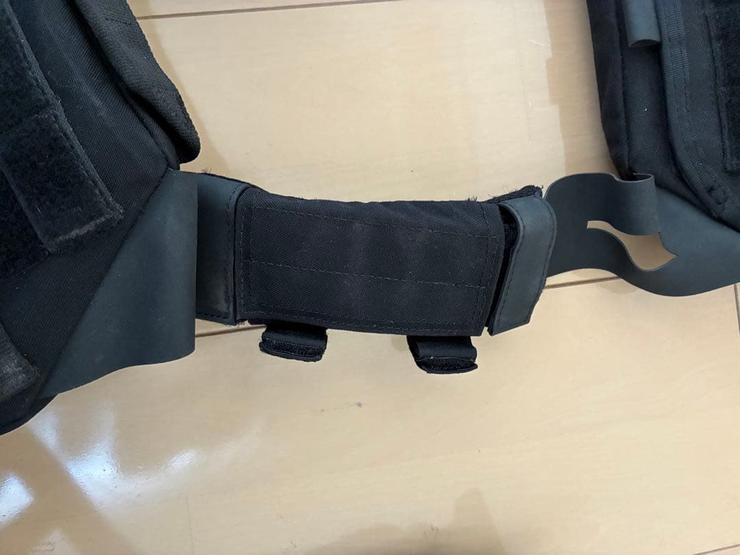 実物ウォーリアー　アサルト　システム プレートキャリア M ブラック