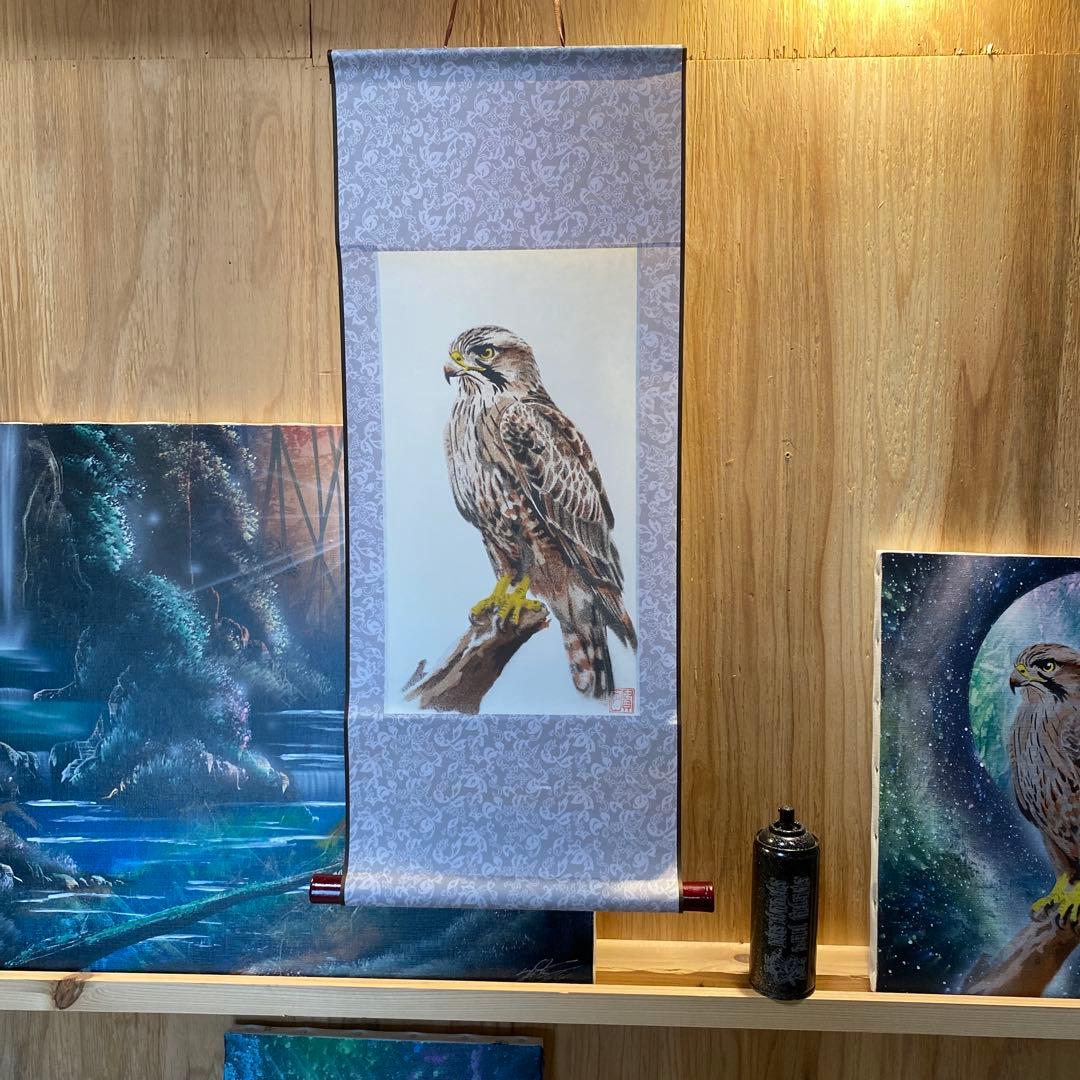 鷹の掛け軸 日本画風　スプレーアート