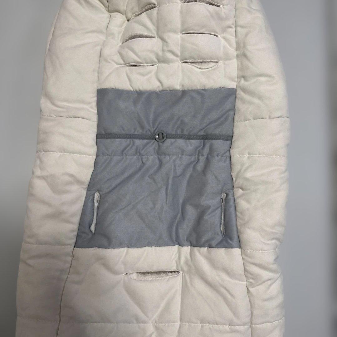 美品★エアバギーダウンフットマフ トップライン サーモライト　スエードバニラ