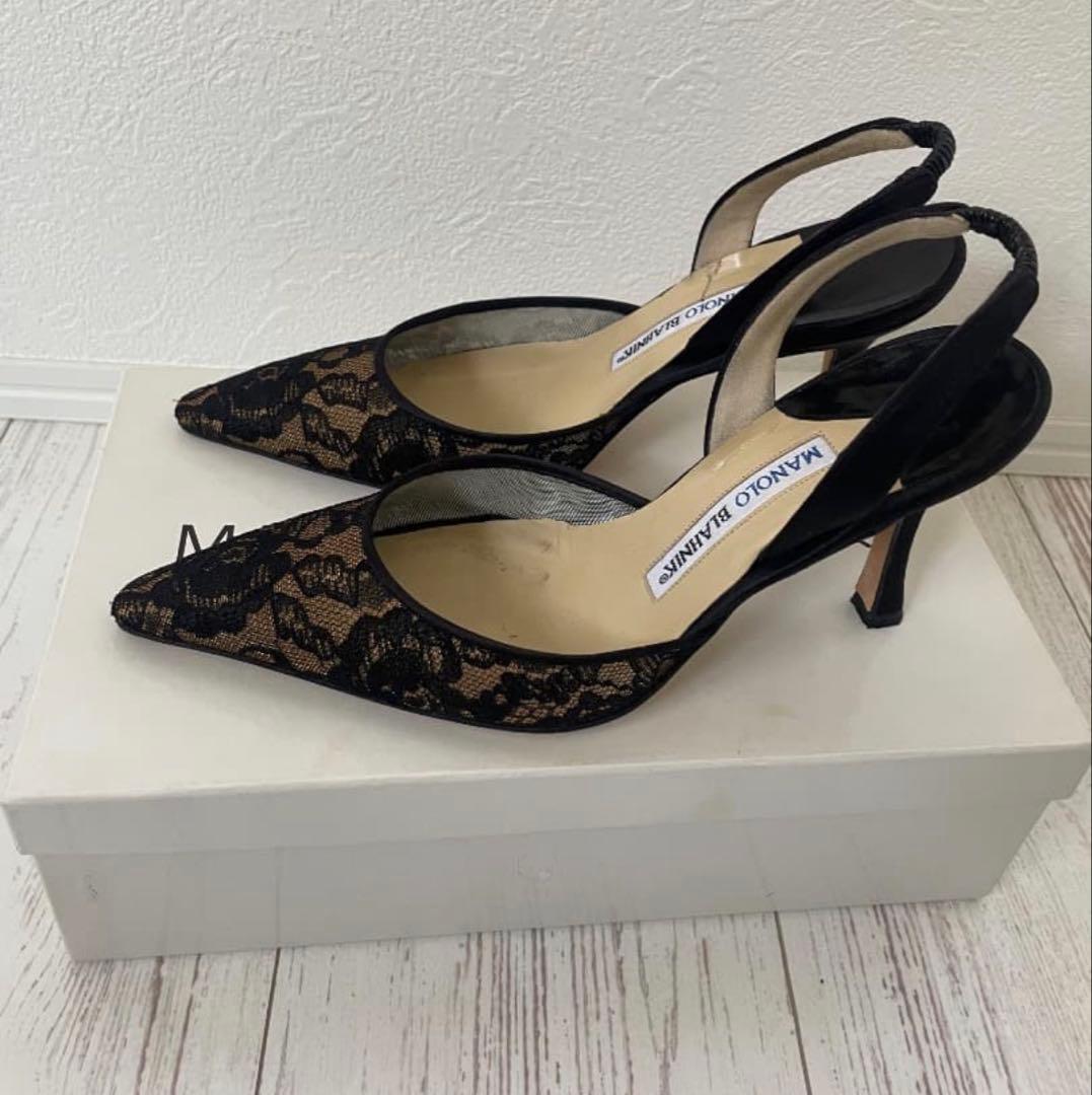 MANOLO BLAHNIK ブラック レース ストラップパンプス　36.5