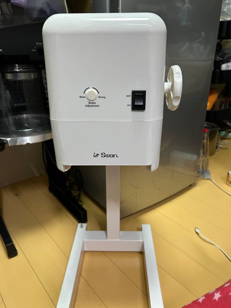 Swan スノーブロッサム 業務用 氷削機 SSB-1000