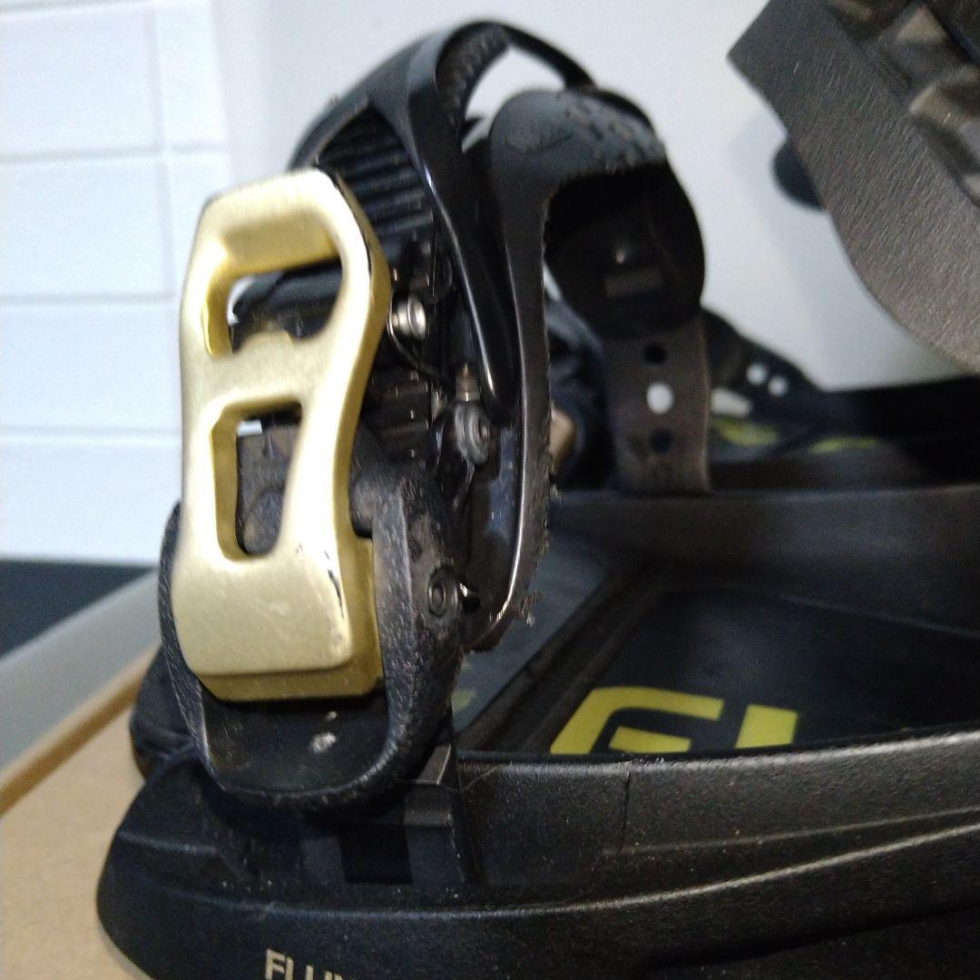 Flux xv Mサイズ　ハイバックは CVのカスタムです。