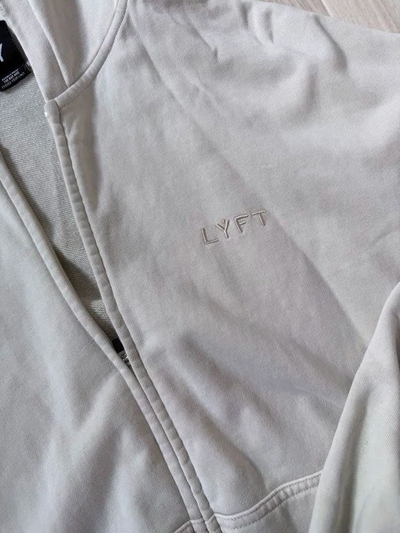 LÝFT リフト パーカー アイボリー L