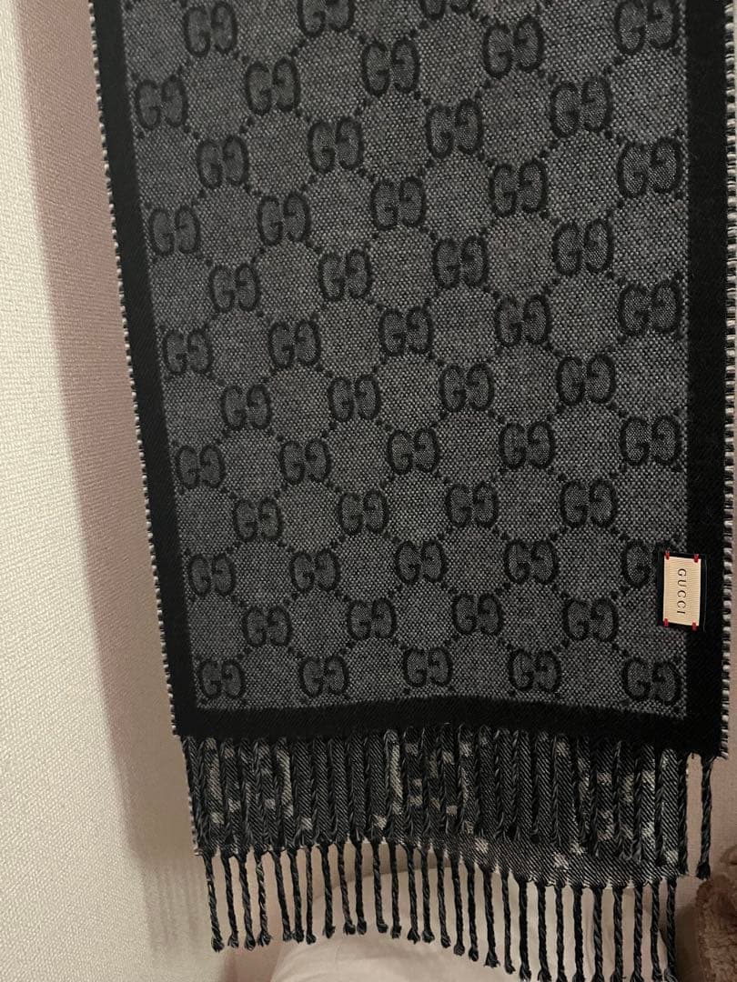 [美品] GUCCI GGロゴマフラー グレー フリンジ付き