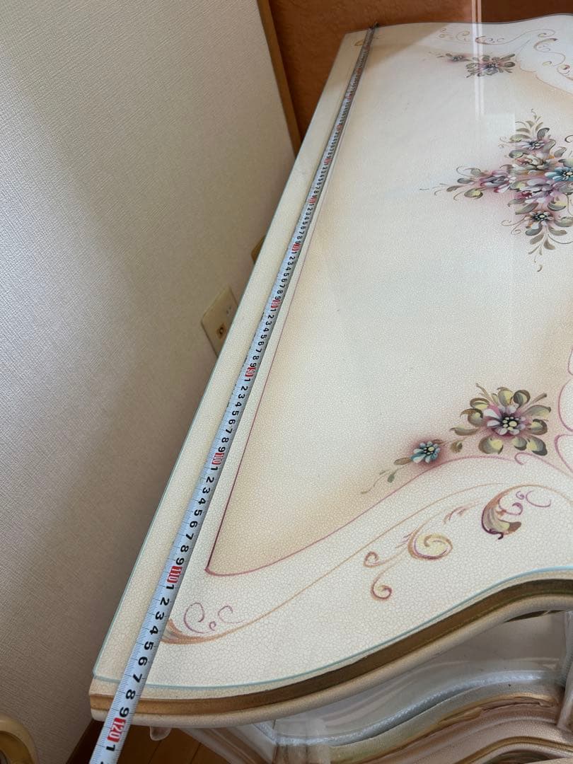 ロココ調キャビネット　他出品の鏡とセットでお使いください