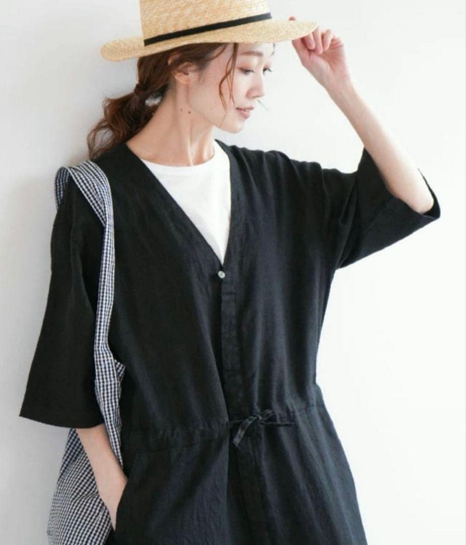 新品未使用　ソラモナポッシェ　リネン　オールインワン