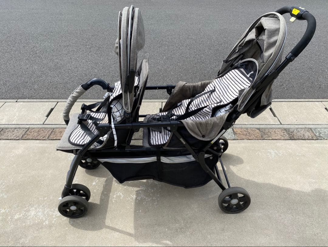 【ナダルさん】KATOJI 二人乗りベビーカー