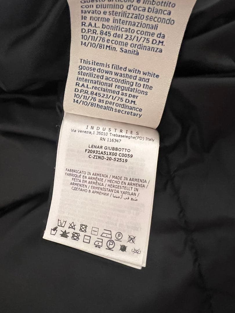 MONCLER モンクレール　ショート　ダウンジャケット　レディース