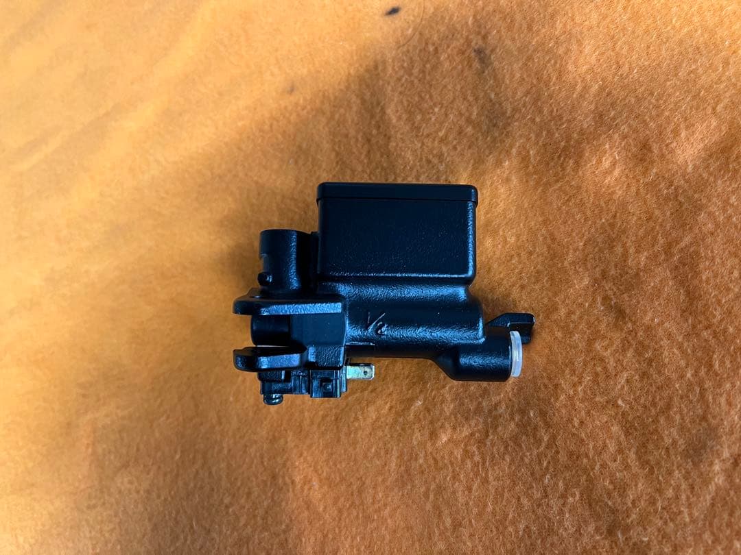 【新品】ホンダ純正　ブレーキマスターシリンダー