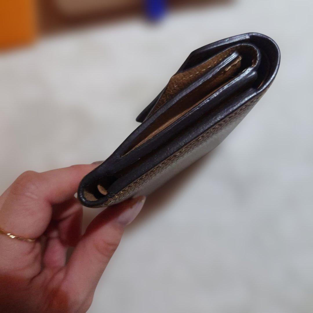 あ*様 LOUIS VUITTON 二つ折り財布 ブラウン