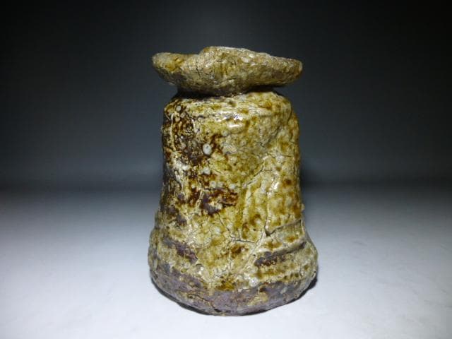 陶芸家　川喜多半泥子　信楽花入／銘「タイマイ」／共箱