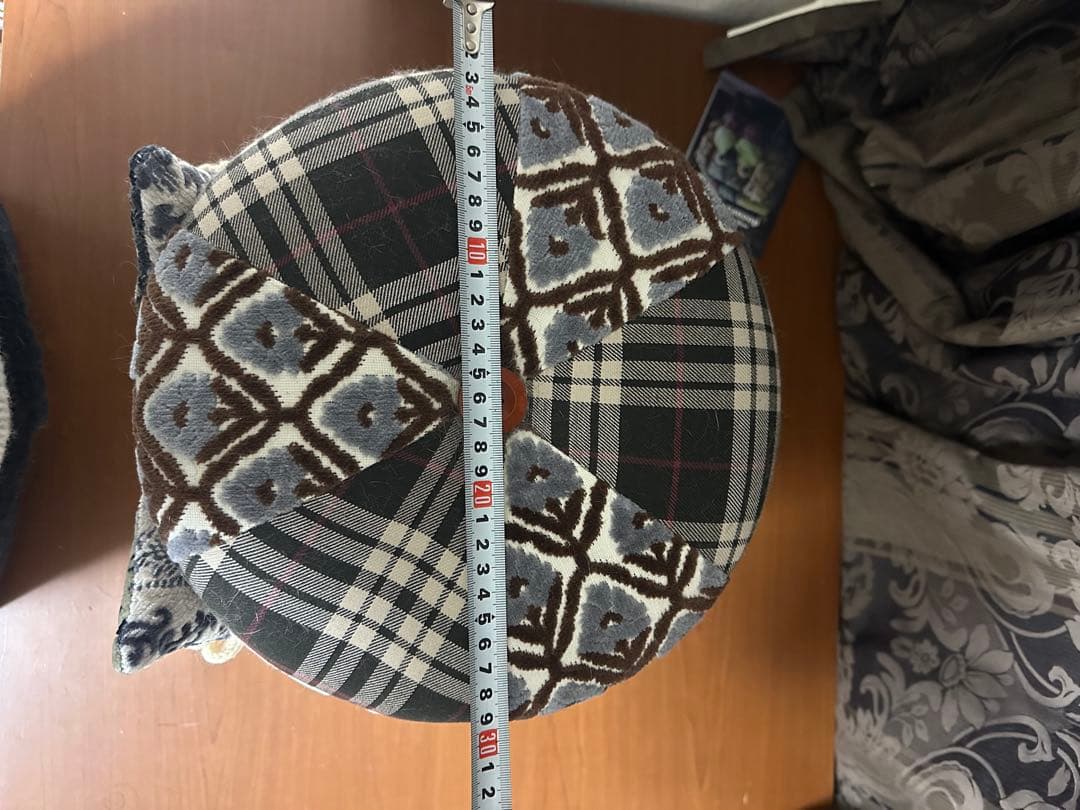 ユニークな猫デザインのアニマルスツール【土日配送】