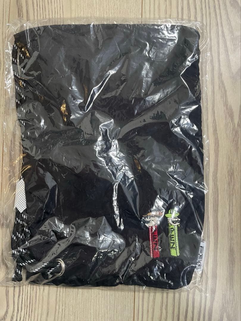 ear PAPILLONNER PEZ×ear撥水刺しゅうリュック　ブラック