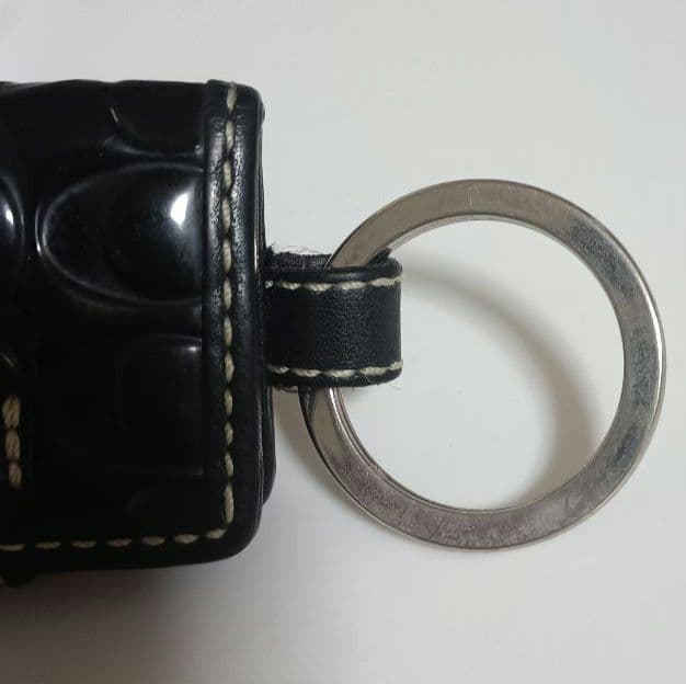 コーチ　手帳型ミニフォトフレーム　キーホルダー　ハート　エナメル