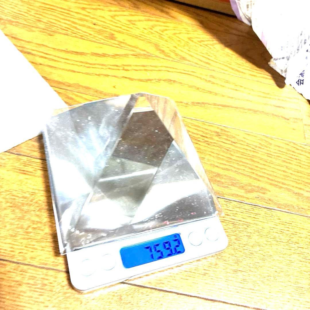 宇宙パワークリスタルピラミッド♡大サイズ♡透明感抜群!! 759g