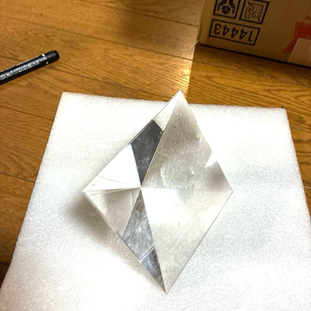 宇宙パワークリスタルピラミッド♡大サイズ♡透明感抜群!! 759g