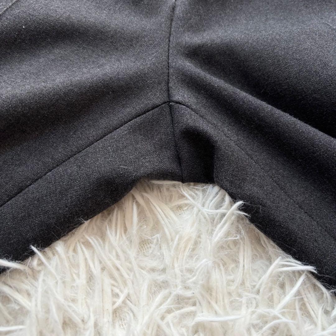 プラステ ウォームリザーブ カラーレス パンツスーツ セットアップM チャコール