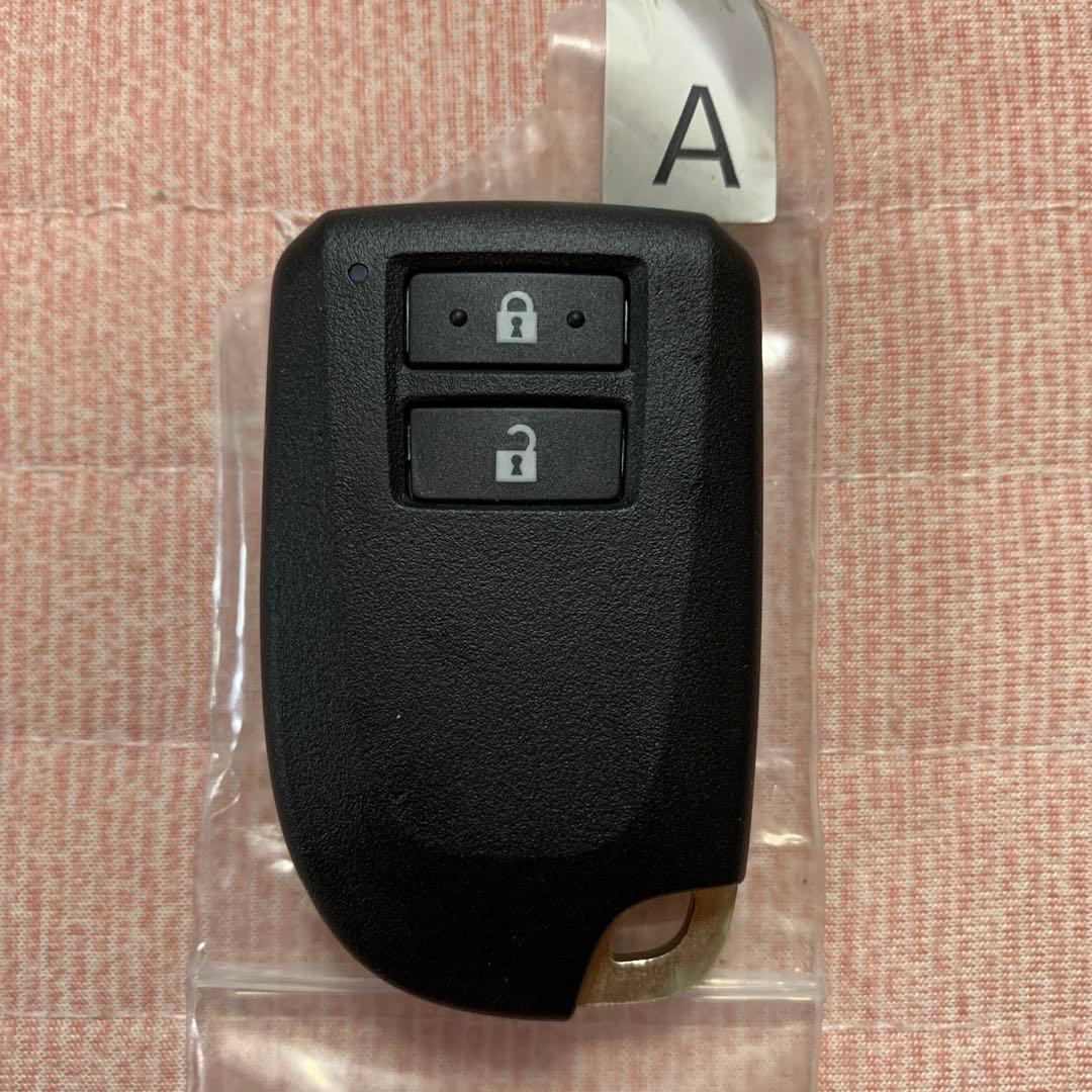 トヨタ　ハイエース　007-AF0105 スマートキー　200系　未使用