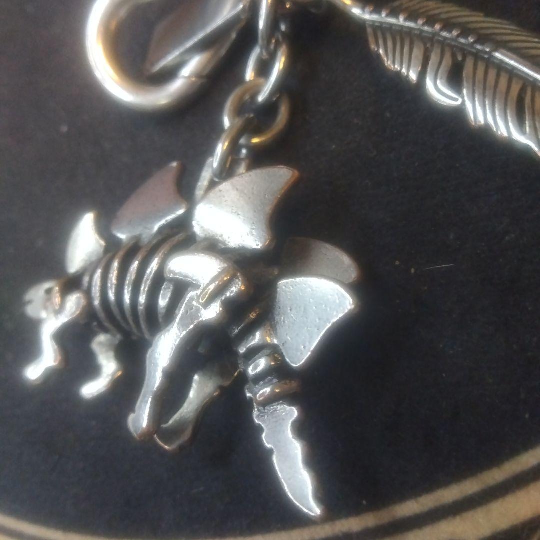 コーチ　シルバーメタリック　トリケラトプス　立体　キーホルダー【比較的美品】