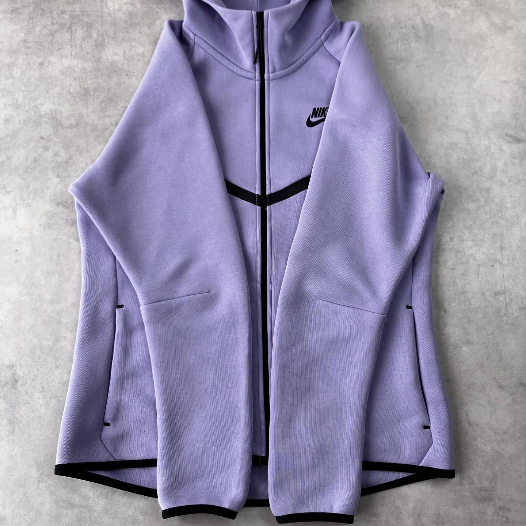 美品　ナイキ　テックフリース フルジップパーカー　希少品　782