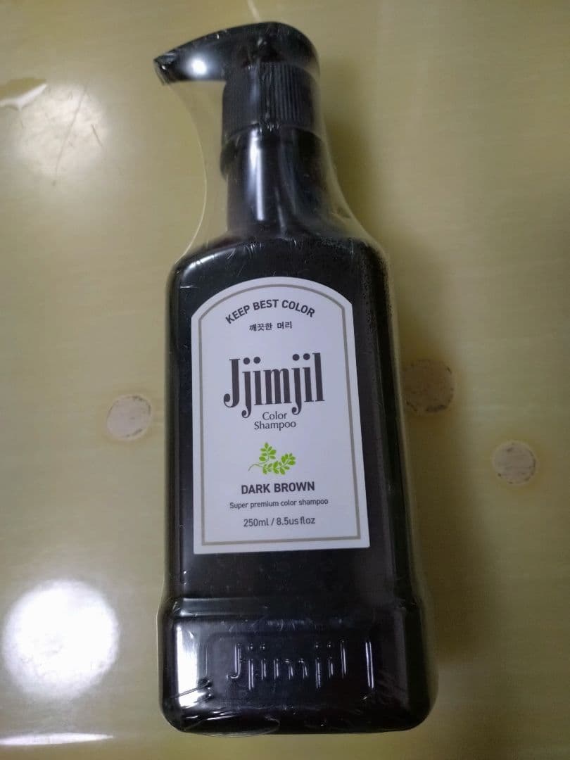 ジムジムカラーシャンプー　 ダークブラウン 六本入りです。