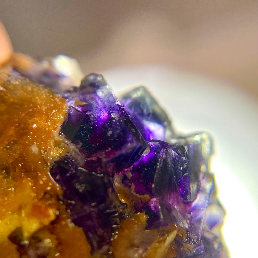 蛍光 キュービック ゾーニング フローライト カルサイト 共存 原石 鉱物