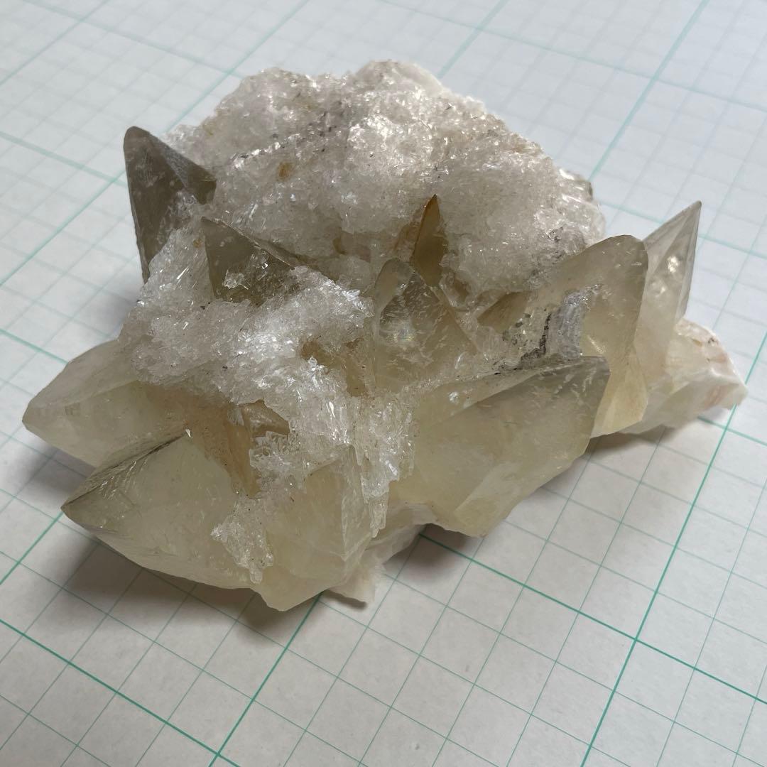 水晶クラスター