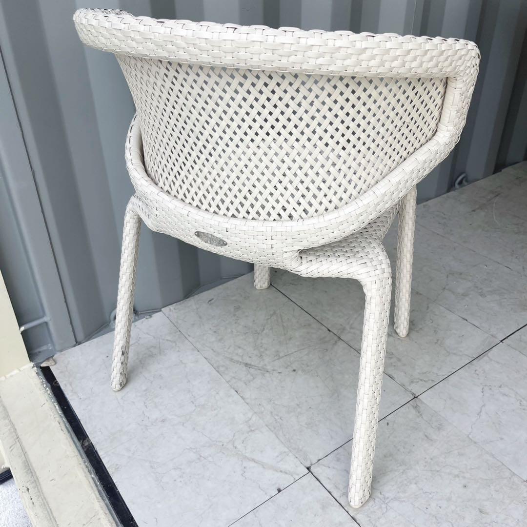 取付無料！デドン シーシェル アームチェア ホワイトモダンガーデンチェア✨