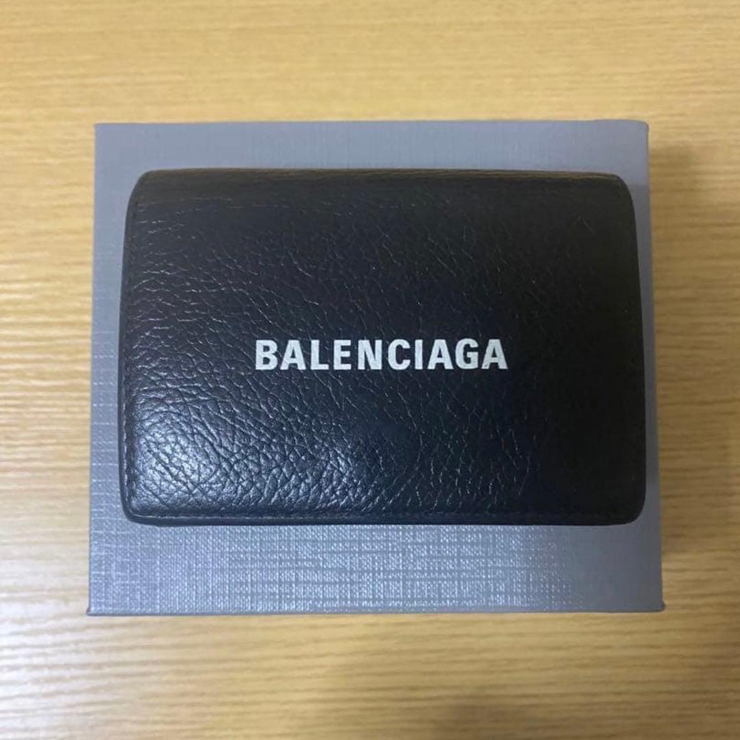バレンシアガ 三つ折財布 エブリデイ シンプル カーフスキン ブラック
