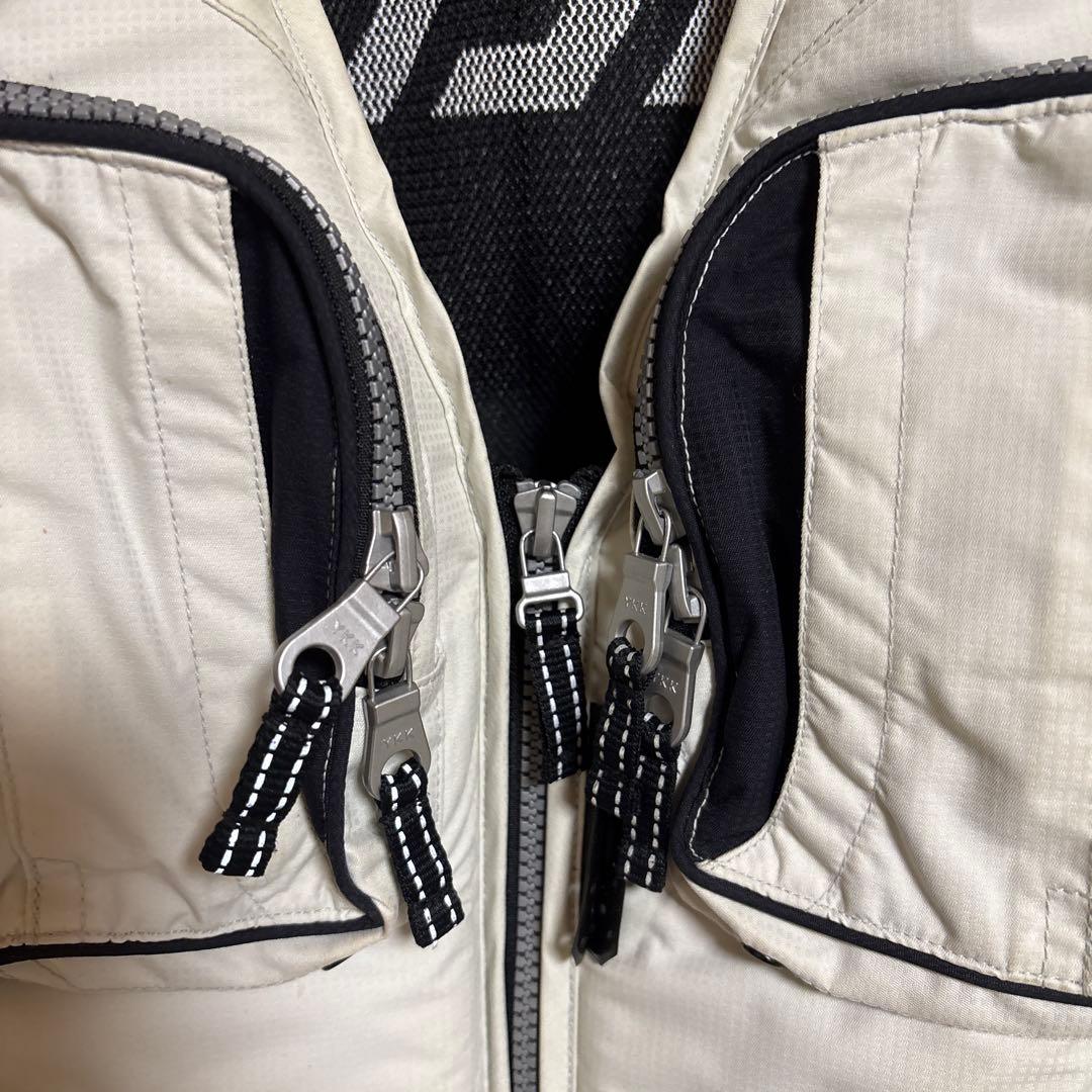 DAIWA フローティングジャケット　Lサイズ ホワイト　￼ライフジャケット