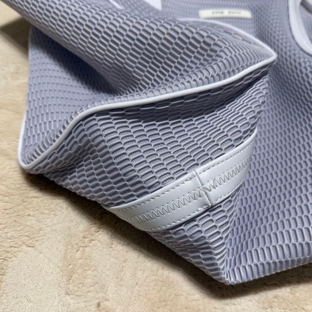 【美品】q bag paris ネストジップ L グレージュビアンコ