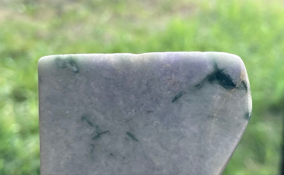 糸魚川翡翠（大きめ）１個