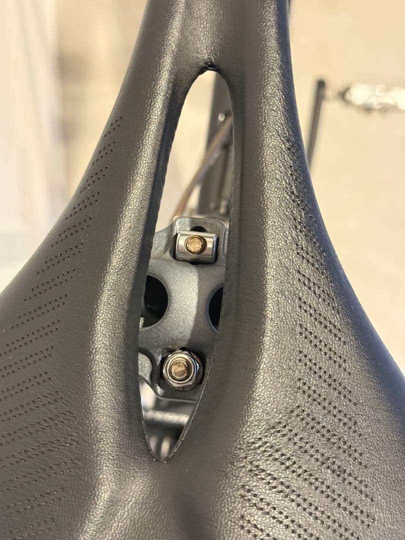 フラットバーロードcannondale caad12 mavic r-sys