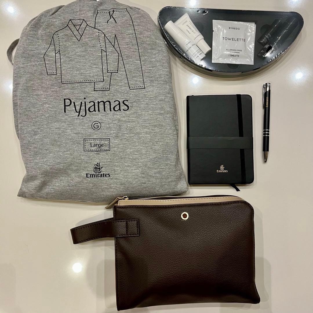新品 エミレーツ航空 ファーストクラス セット アメニティ