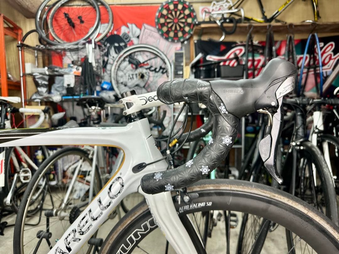 分解発送送料無料！DOGMA 65.1タイプ中華カーボン カーボンホイール