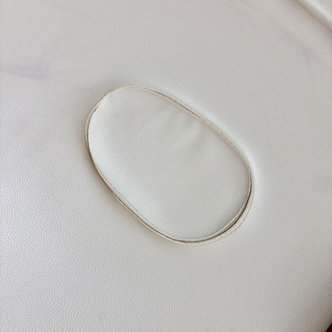 BTM 折りたたみ マッサージベッド コンパクト ホワイト エステ