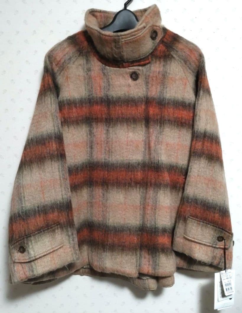 Vin ウール混　チェック柄 シャギーハーフコート　ヤマダヤ2026福袋