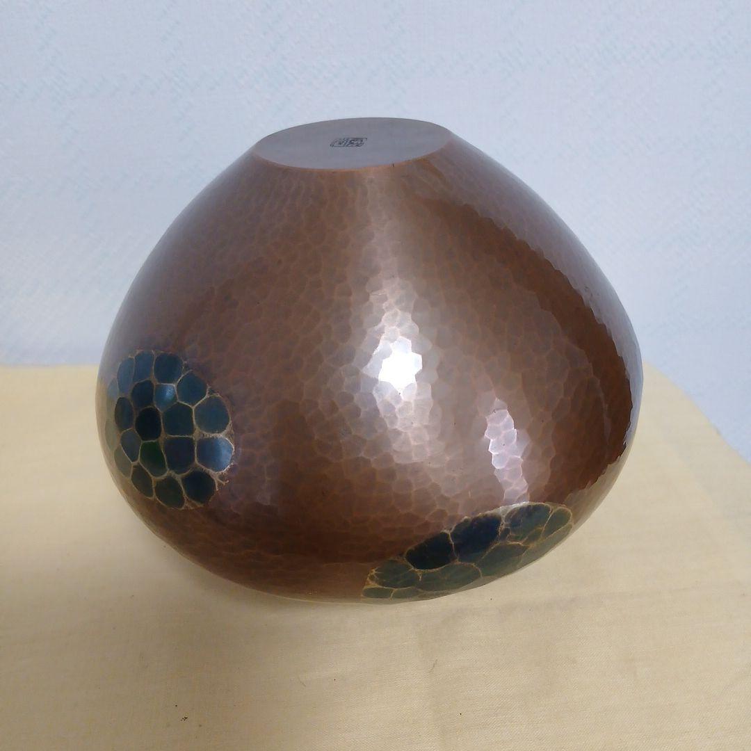 玉川堂鎚起銅器花瓶 亀甲文　箱つき
